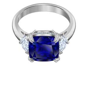Swarovski Třpytivý prsten s modrým krystalem Swarovski Attract Trilogy 5515710 60 mm